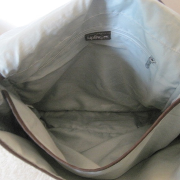 Kipling Madhouse Expandable Messenger Bag - Picture 10 of 12